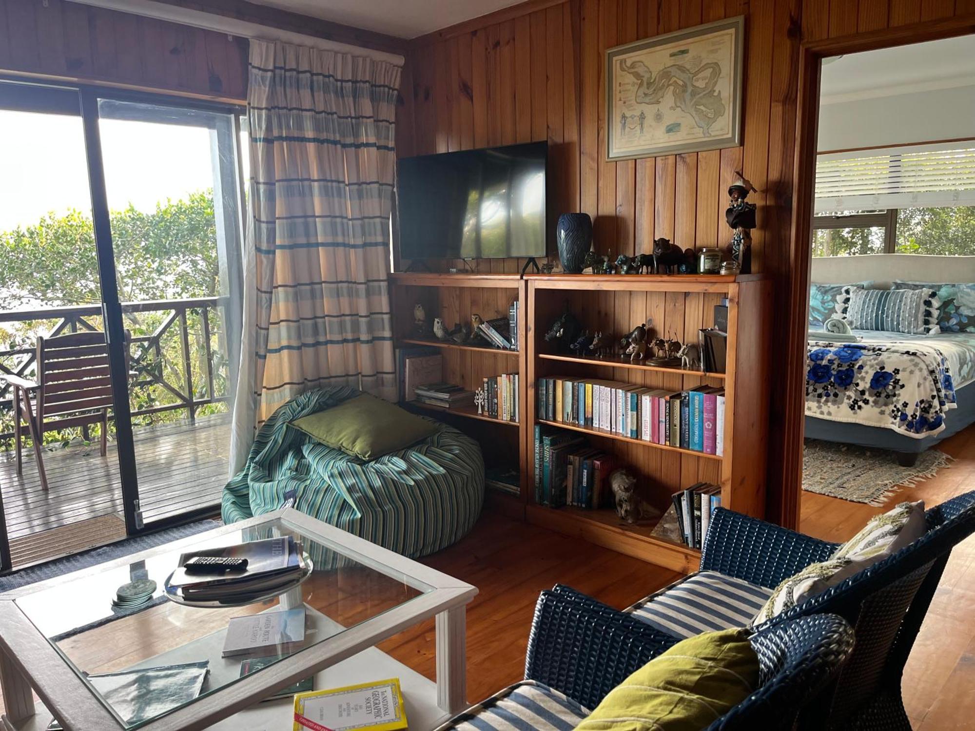 Peaceful Guest Suite With Balcony Views And Garden Setting Brenton-on-Sea Εξωτερικό φωτογραφία