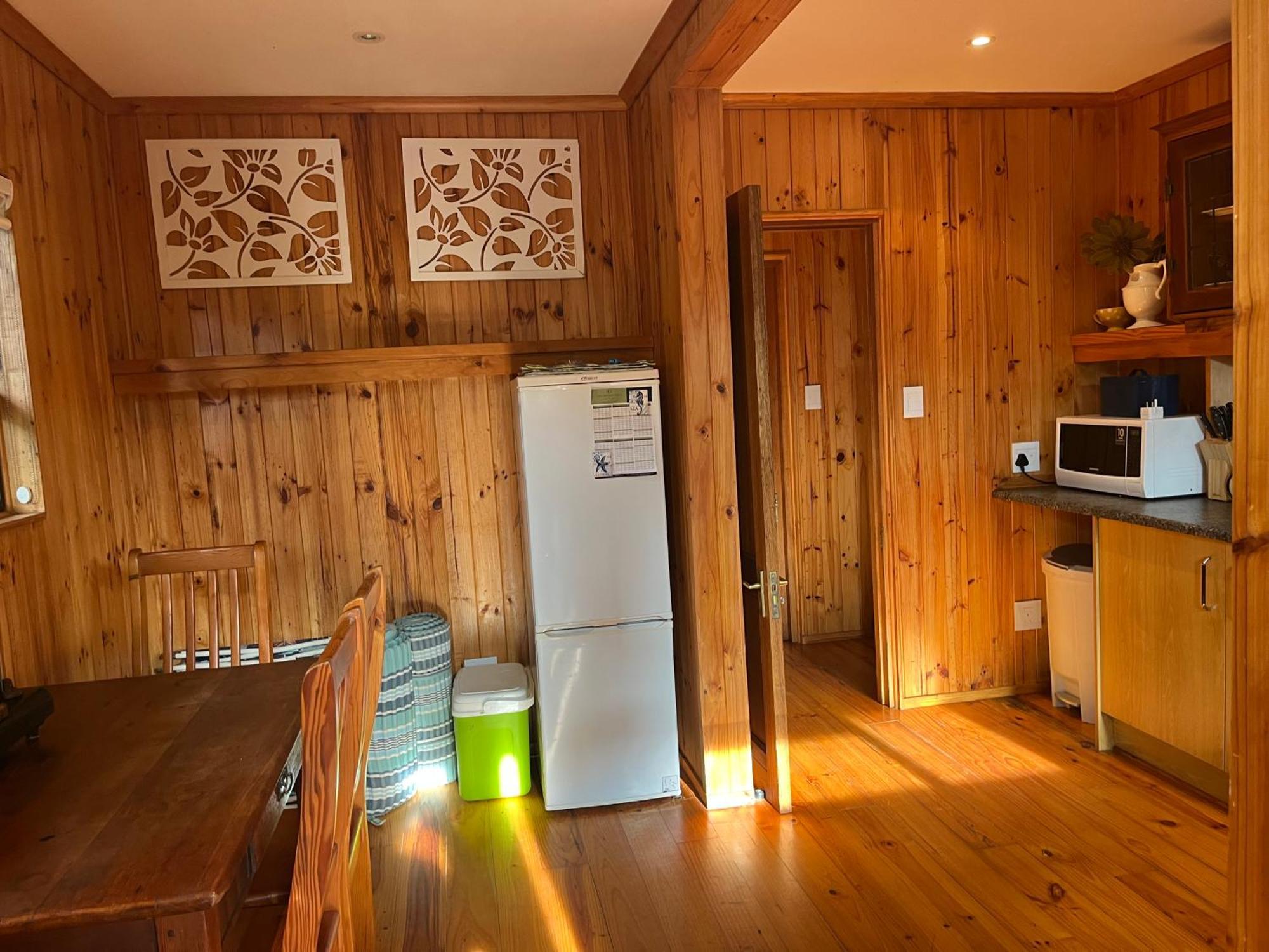 Peaceful Guest Suite With Balcony Views And Garden Setting Brenton-on-Sea Εξωτερικό φωτογραφία