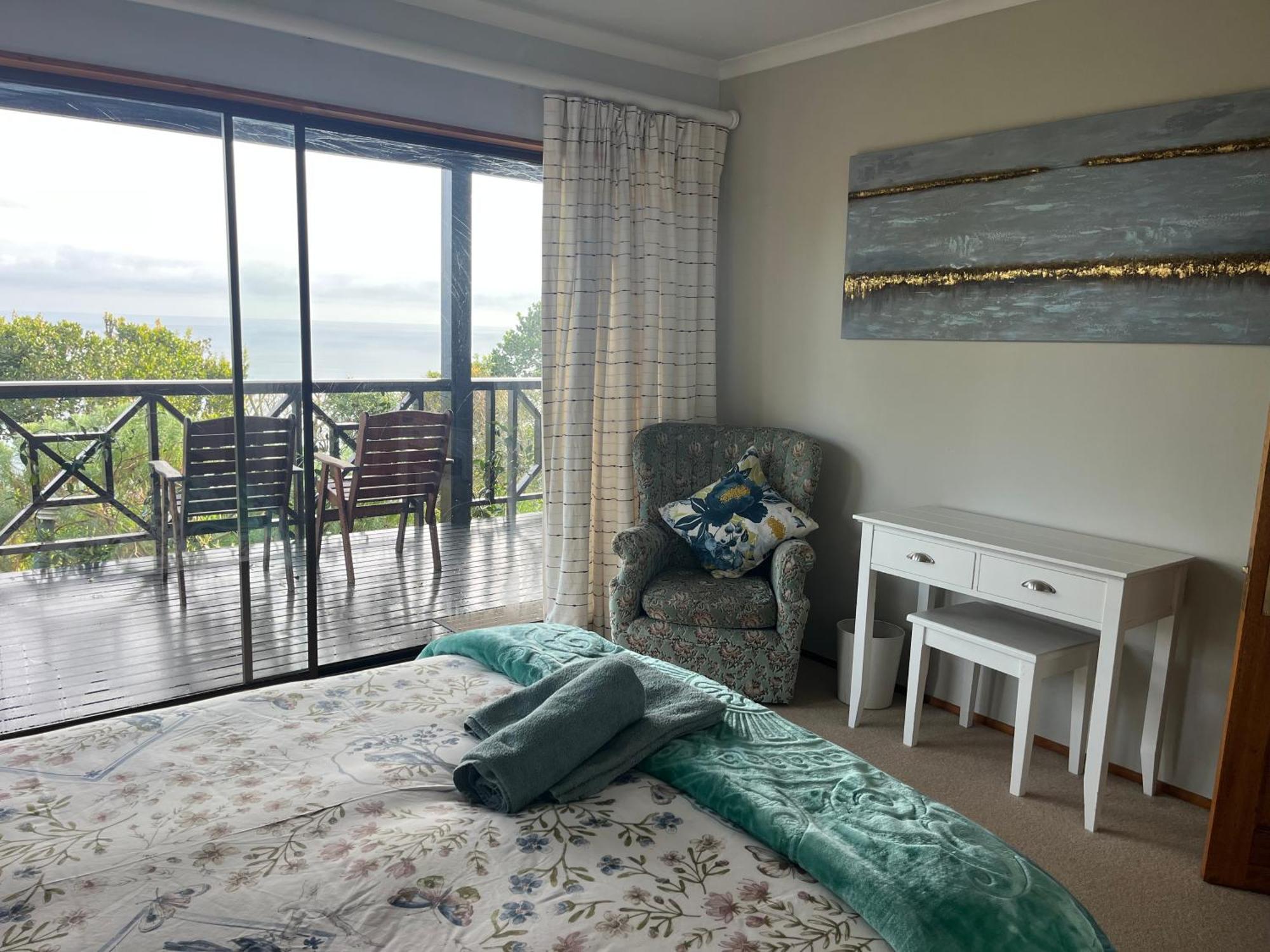 Peaceful Guest Suite With Balcony Views And Garden Setting Brenton-on-Sea Εξωτερικό φωτογραφία